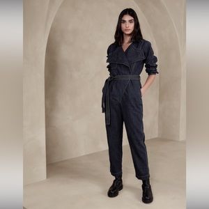 Banana Republic denim jumpsuit size 8